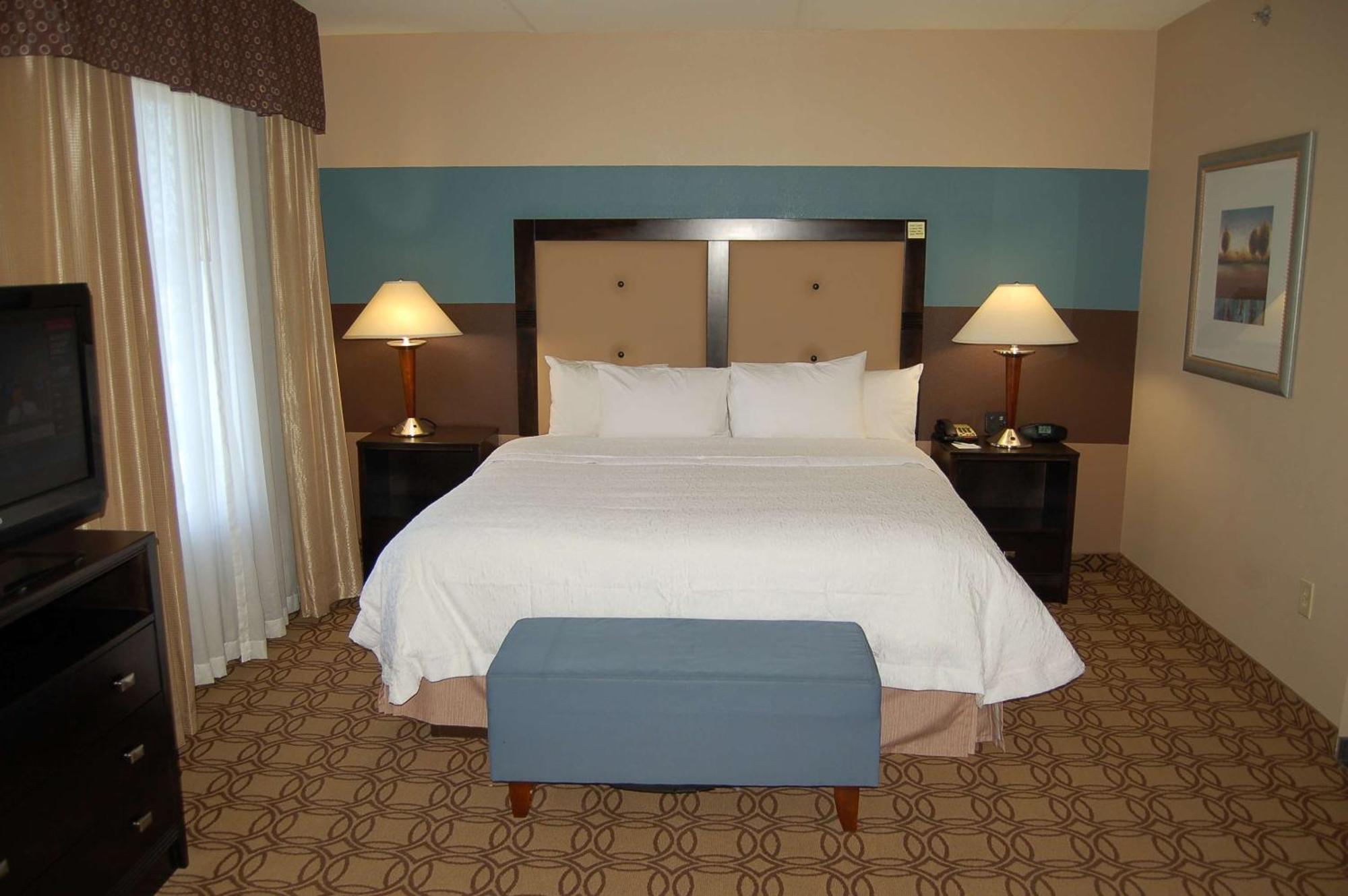 Hampton Inn & Suites Charlotte-Airport Dış mekan fotoğraf