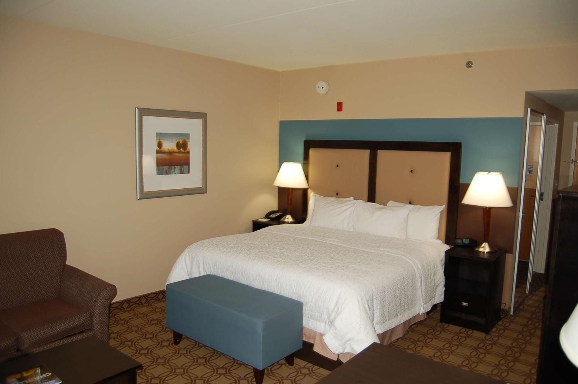 Hampton Inn & Suites Charlotte-Airport Dış mekan fotoğraf