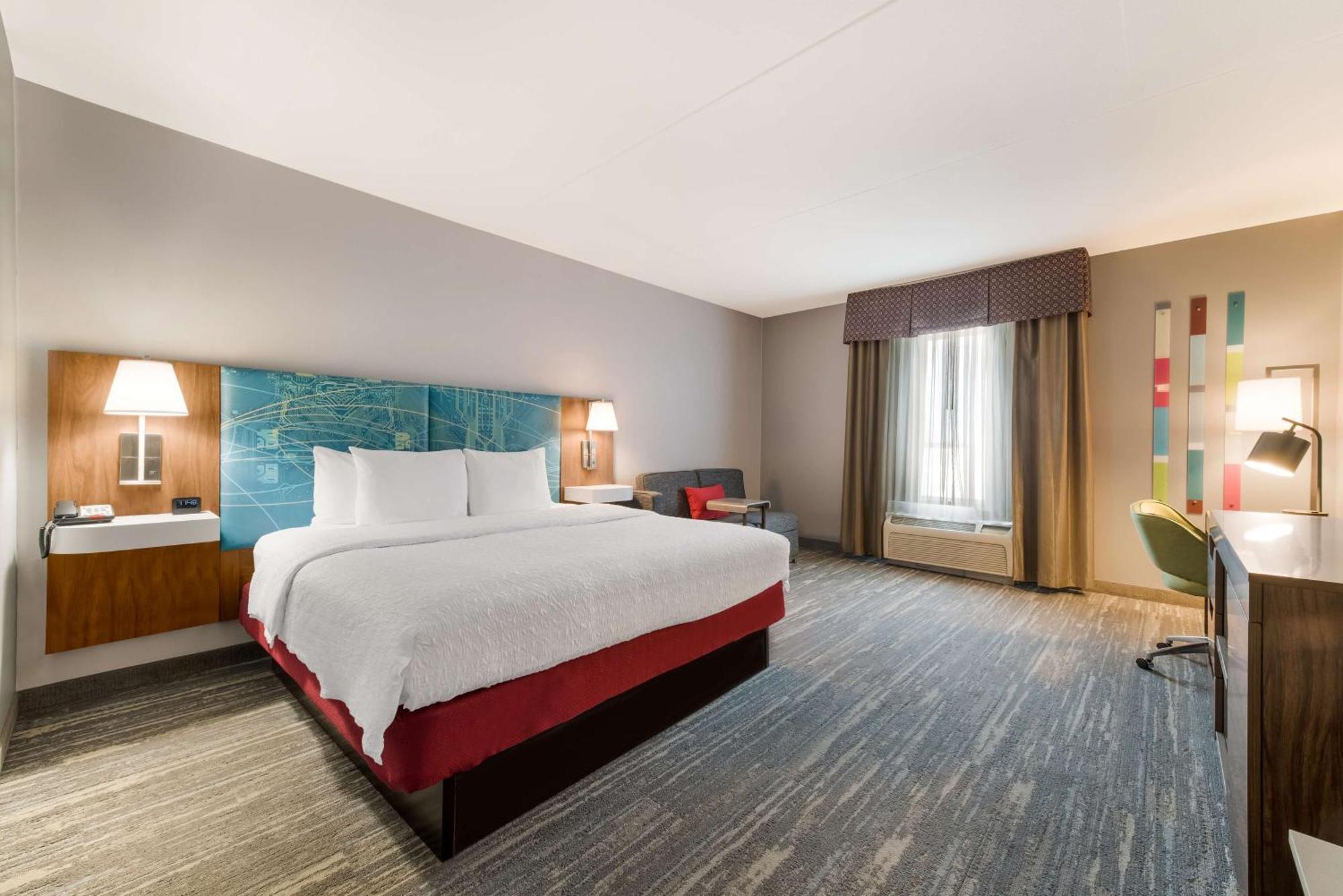 Hampton Inn & Suites Charlotte-Airport Dış mekan fotoğraf