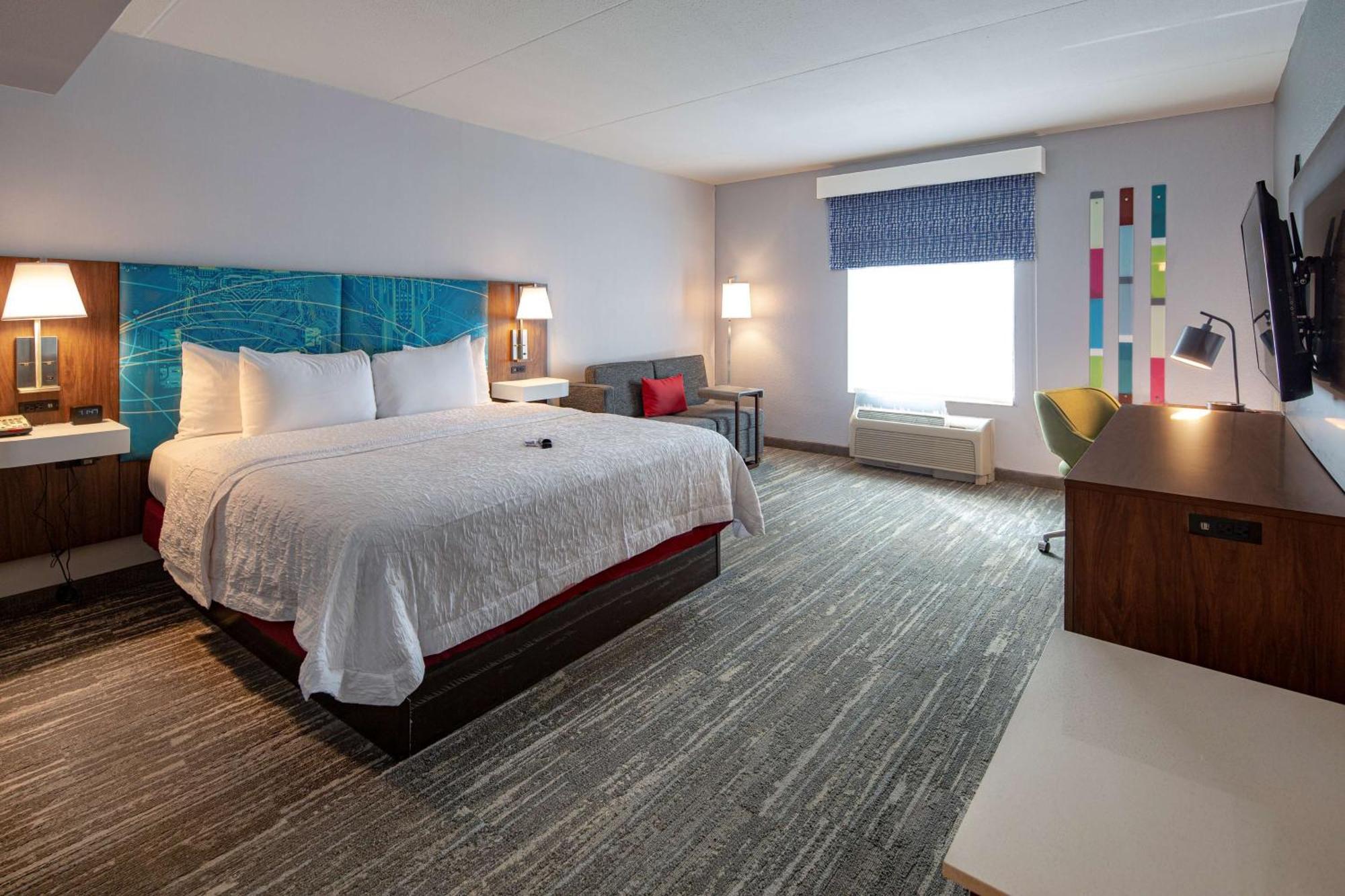 Hampton Inn & Suites Charlotte-Airport Dış mekan fotoğraf