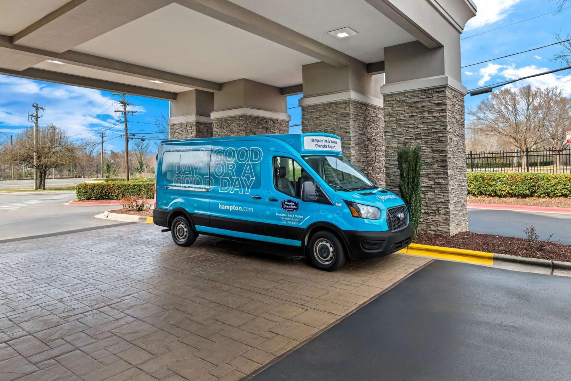 Hampton Inn & Suites Charlotte-Airport Dış mekan fotoğraf